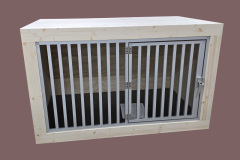 Houten-Hondenbench-met-aluminium-front-en-draaideur-voor-in-huis